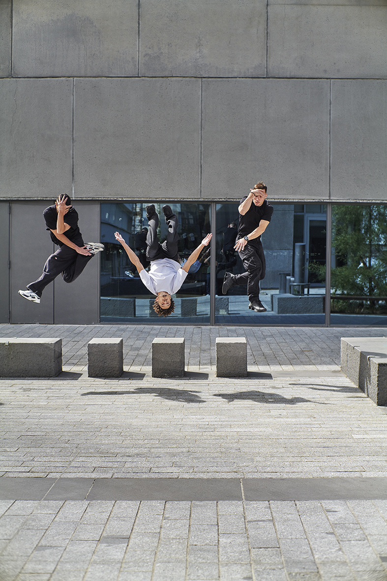 Terre du Milieu . Une commande de Clermont 2028 . Patrice Chazotte, Natalie Thiriez, Eric Fottorino . Avec Suprême Legacy et Lip-Sync Challenge